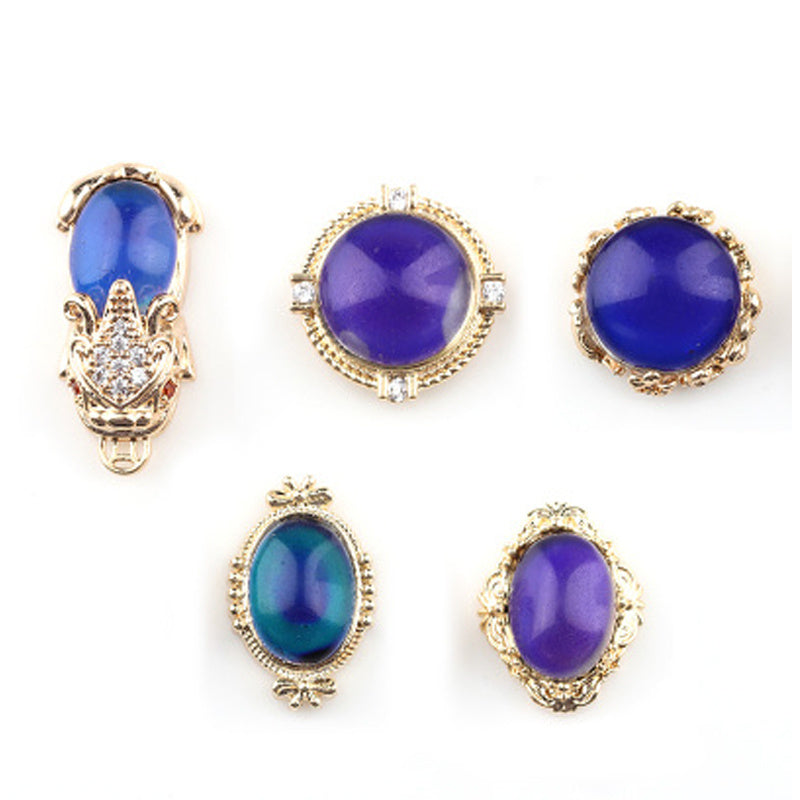 Luxury Nail Jewelry Set - 8 Styles of Diamonds & Zircons