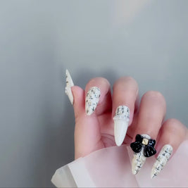 Luxury Nail Patches – Solid Color Tweed & Bow Tips