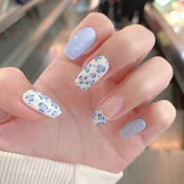 Medium Length Nail Tips - Cream White & Baby Blue Design
