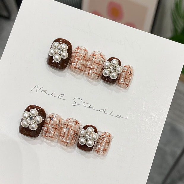 New Year Bride Nail Art - Customizable Length Options
