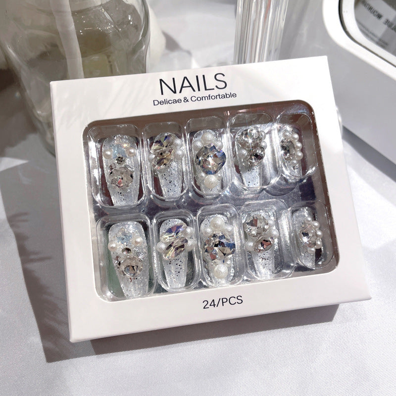 Wear-Resistant Nail Art - Flashy Rhinestone Manicure