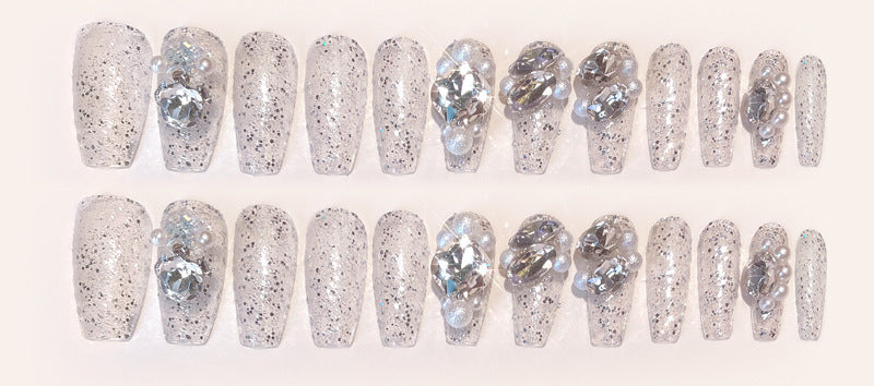 Wear-Resistant Nail Art - Flashy Rhinestone Manicure