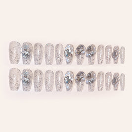 Wear-Resistant Nail Art - Flashy Rhinestone Manicure