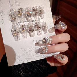Wear-Resistant Nail Art - Flashy Rhinestone Manicure